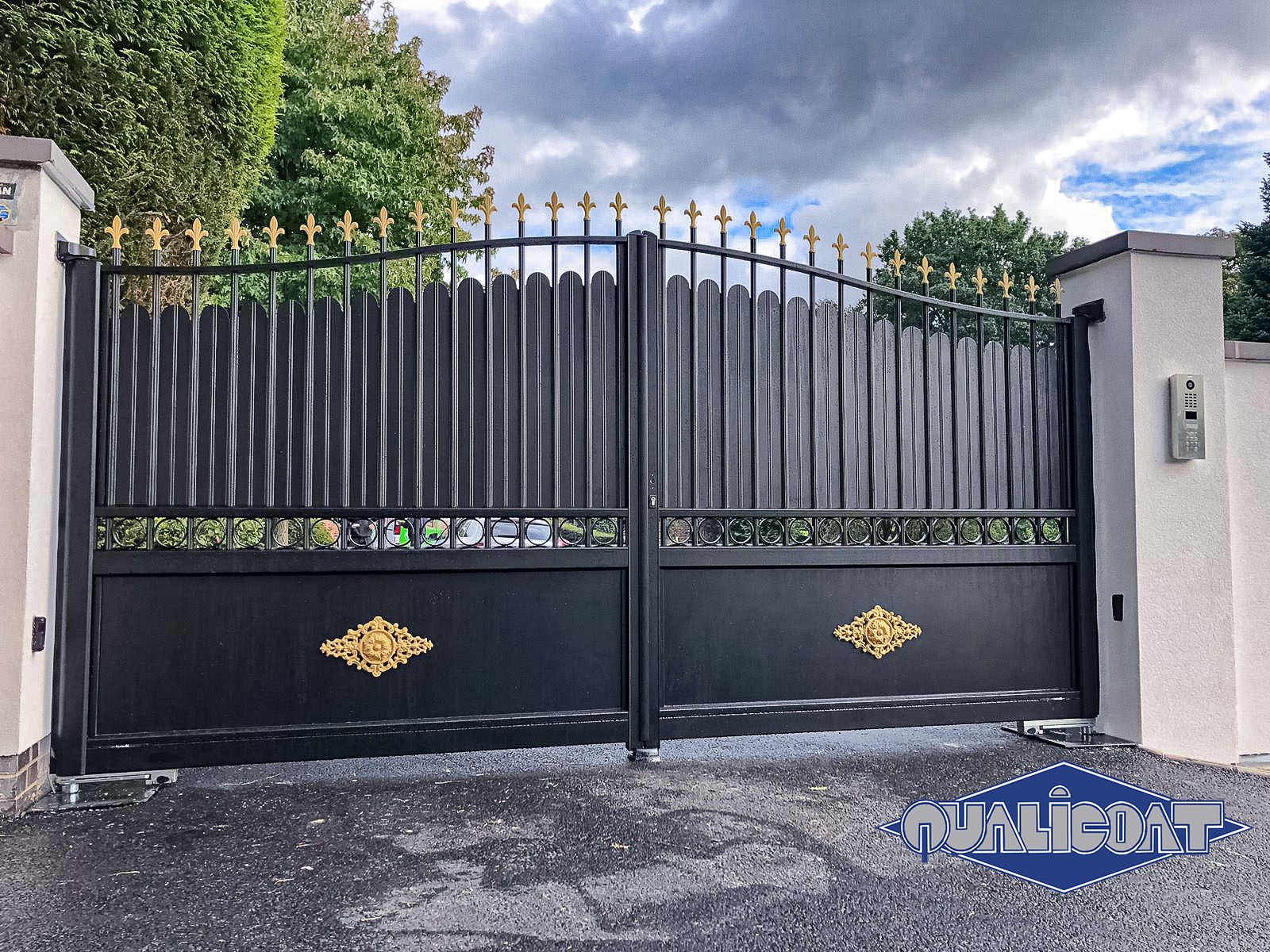 traditional-aluminium-gates